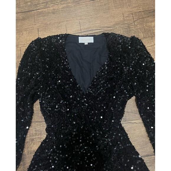 Dear John Jeans Mina front wrap black sequin dress - Picture 5 of 7